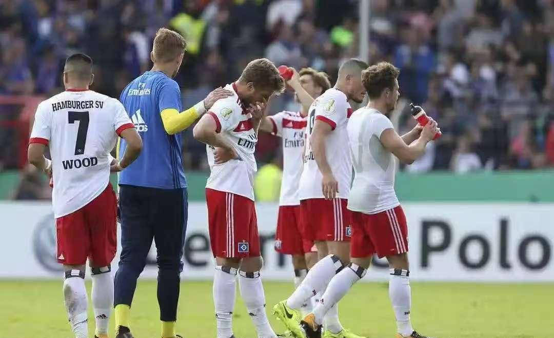 关于汉堡球队再次落败,保级形势严峻的信息 关于汉堡球队再次落败,保级形势严峻的信息