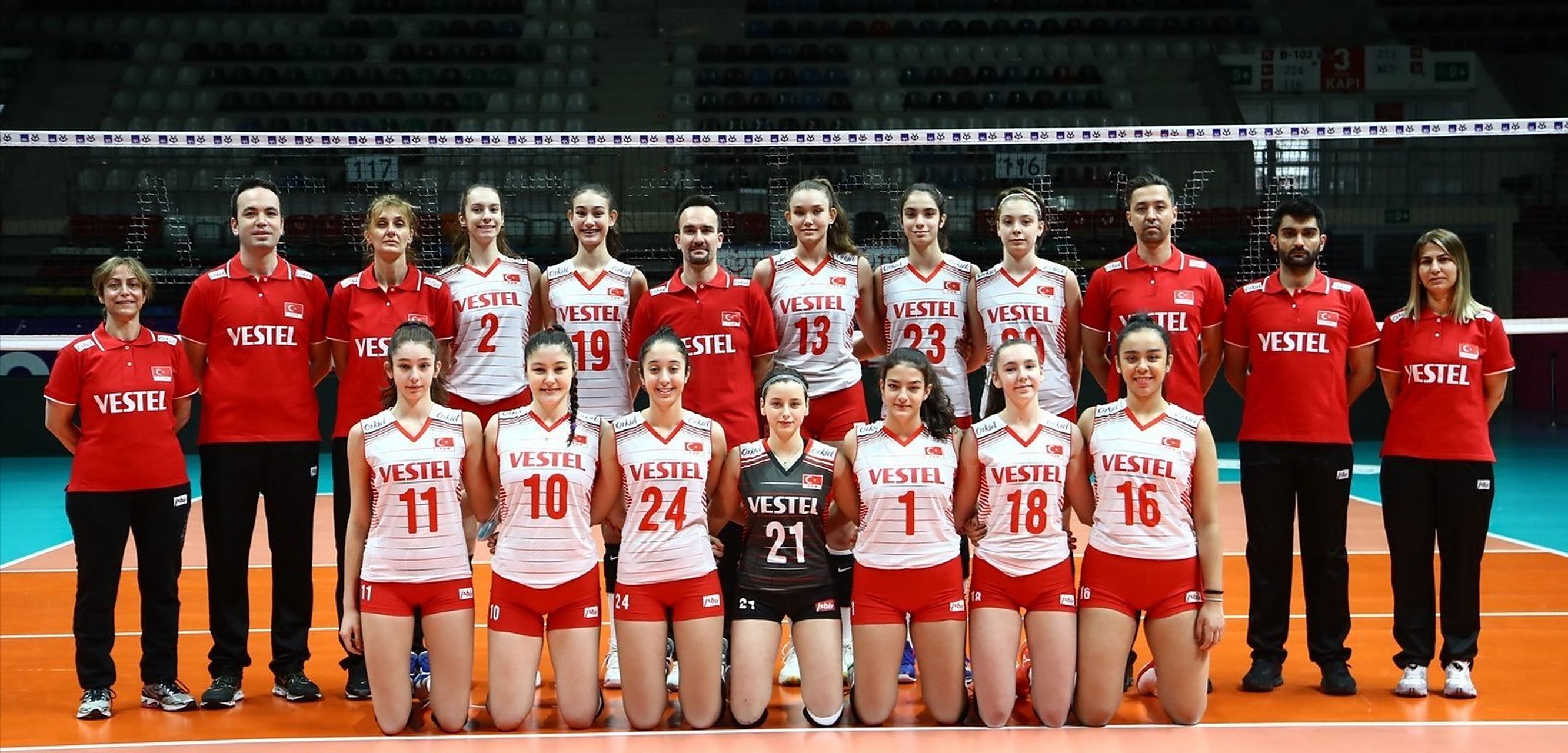 关于匈牙利努力获得胜利,反超斯洛伐克的信息 关于匈牙利努力获得胜利,反超斯洛伐克的信息